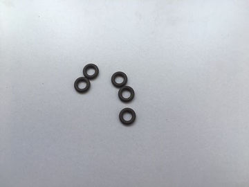 Pequeños anillos o de goma del color negro versátiles con bueno aislando propiedades