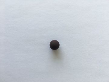 Pequeñas bolas de goma sólidas de piedra de  que se lavan modificadas para requisitos particulares en el color de Brown