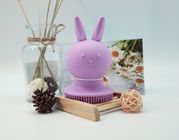 El cuerpo púrpura formado conejo del baño del silicón cepilla la sequedad rápida